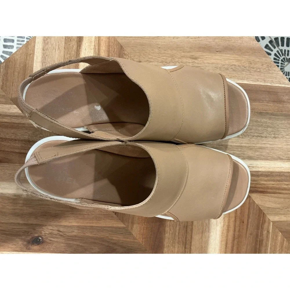 Sorel Joanie III Slingback‎ Sandal Honest Beige/White Womens Size 10.5